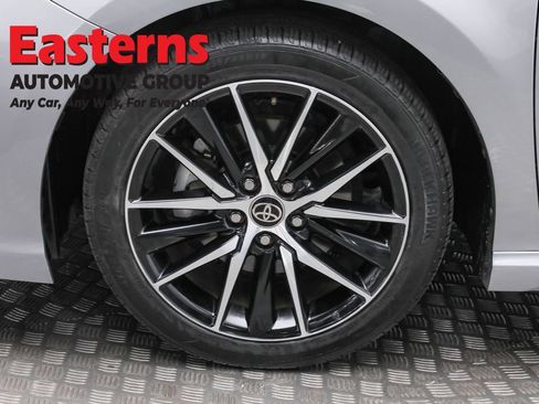 Used 2023 Toyota Camry SE FWD image 32