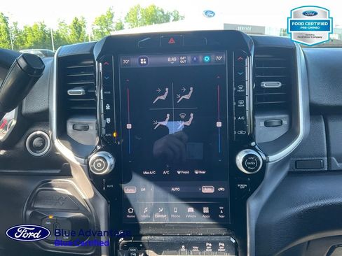 Used 2025 RAM 2500 Big Horn AWD/4WD image 12