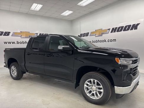 New 2026 Chevrolet Silverado 1500 LT w/ Protection Package AWD/4WD image 3