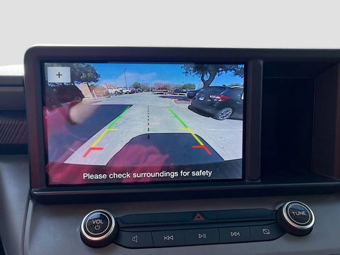 Used 2023 Ford Maverick XL image 13