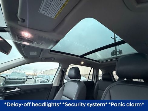 Used 2019 Volkswagen Tiguan SE image 6