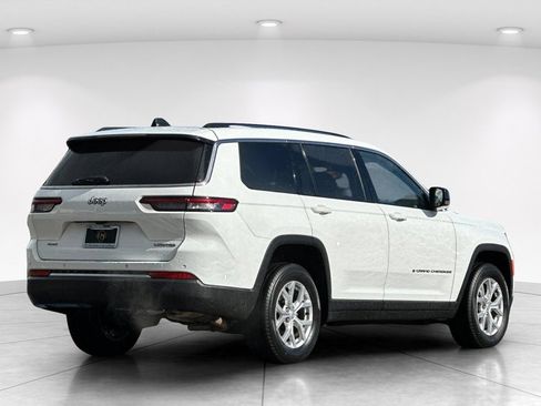 Used 2023 Jeep Grand Cherokee L Limited AWD/4WD image 6