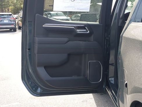 New 2026 Chevrolet Silverado 1500 LTZ w/ LTZ Convenience Package II image 36