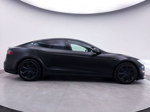 Used 2021 Tesla Model S Plaid AWD/4WD image 37