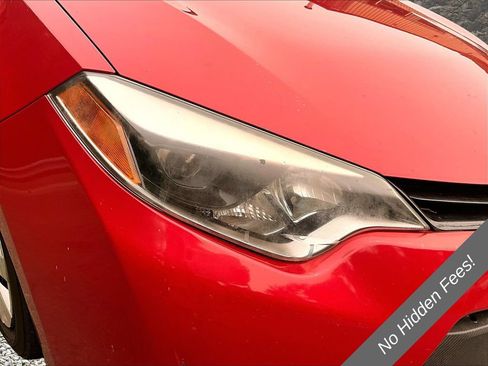 Used 2014 Toyota Corolla LE FWD image 23