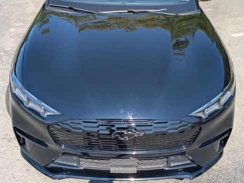 Used 2025 Ford Mustang Mach-E GT image 12