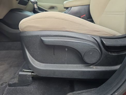 Used 2020 Kia Sorento LX image 14