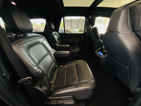 Used 2024 Lincoln Navigator Reserve AWD/4WD image 39