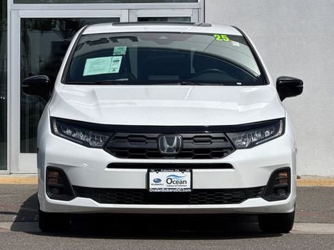 Used 2025 Honda Odyssey Sport-L image 10