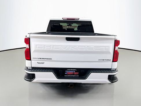 Used 2020 Chevrolet Silverado 1500 Custom w/ Custom Value Package image 7