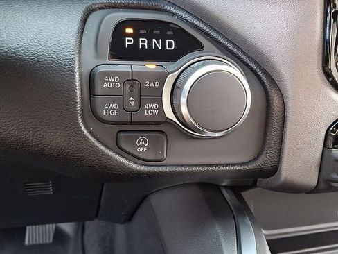 Used 2026 RAM 1500 Big Horn AWD/4WD image 12