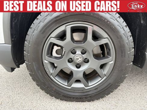 Used 2025 Honda Pilot TrailSport image 30