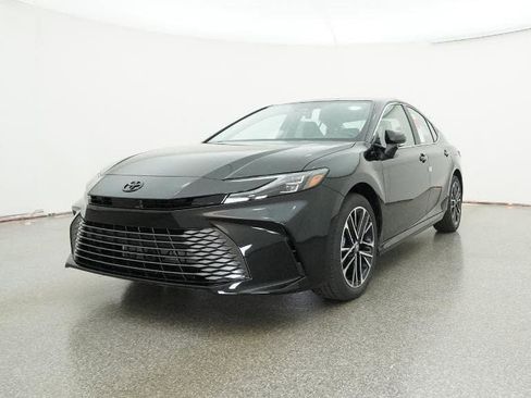 New 2026 Toyota Camry XLE image 32