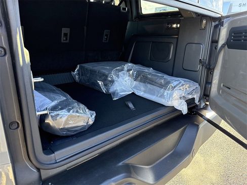 New 2025 Ford Bronco Outer Banks w/ Sasquatch Package image 20