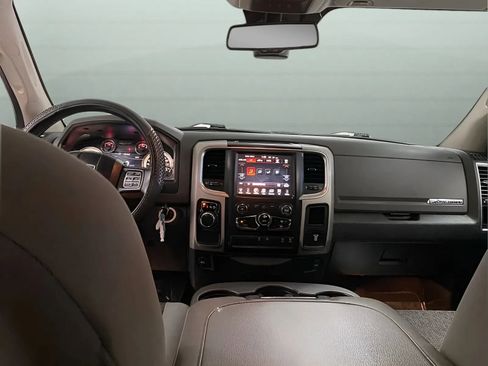 Used 2017 RAM 1500 Big Horn RWD image 24