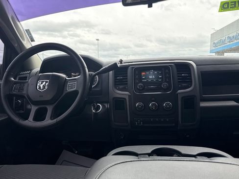 Used 2015 RAM 2500 Tradesman w/ Chrome Appearance Group image 15