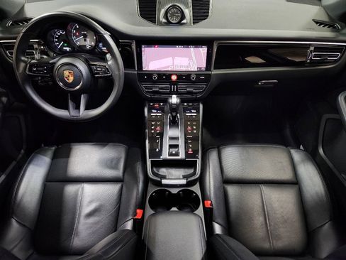 Used 2023 Porsche Macan S image 45