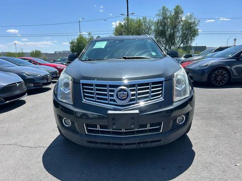 Used 2015 Cadillac SRX Premium image 2