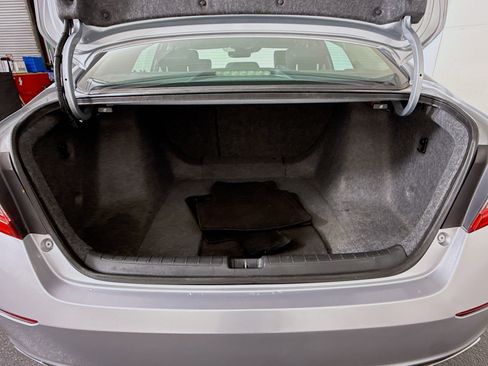 Used 2019 Honda Accord EX-L image 35