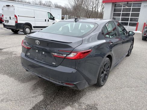 New 2026 Toyota Camry SE w/ Convenience Package image 7