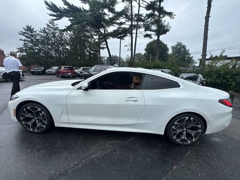 Used 2025 BMW 430i xDrive Coupe w/ Premium Package AWD/4WD image 4