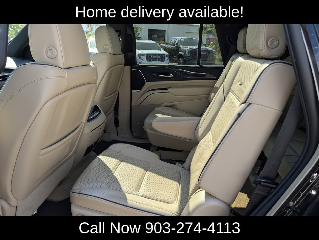 Used 2022 Cadillac Escalade Premium Luxury RWD image 35