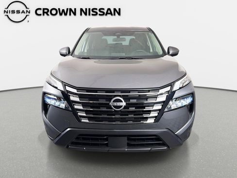 Certified 2026 Nissan Rogue SV FWD image 2