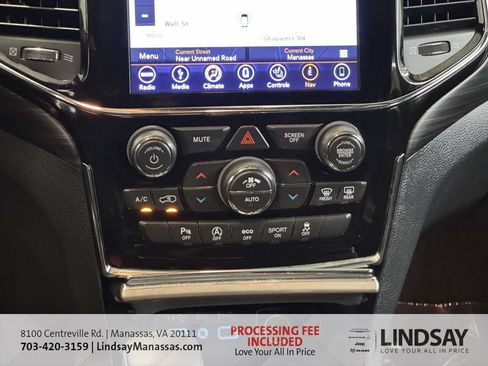 Used 2019 Jeep Grand Cherokee Altitude AWD/4WD image 26