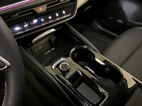 Used 2025 Buick Envision Preferred image 20