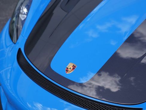 Used 2025 Porsche 718 Cayman GT4 RS RWD image 5