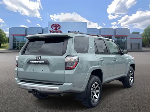 Certified 2023 Toyota 4Runner TRD Off-Road Premium w/ Moonroof Package image 6