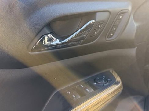 Used 2018 GMC Acadia Denali w/ LPO, Floor Liner Package image 15