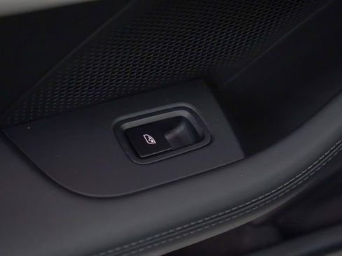 New 2025 Porsche Taycan GTS AWD/4WD image 17