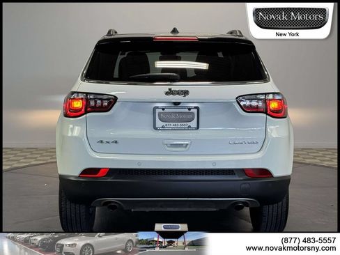 Used 2023 Jeep Compass Limited w/ Sun and Sound Group AWD/4WD image 7