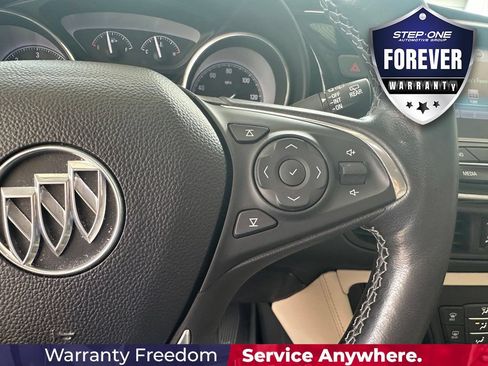 Used 2019 Buick Envision Essence FWD image 21
