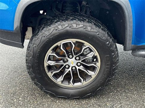 Used 2021 Chevrolet Colorado ZR2 image 39