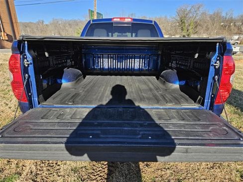 Used 2015 Toyota Tundra SR image 13