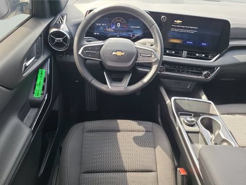 New 2027 Chevrolet Equinox LT FWD image 16