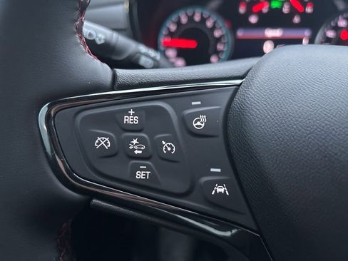 Used 2023 Chevrolet Equinox RS w/ RS Leather Package image 19