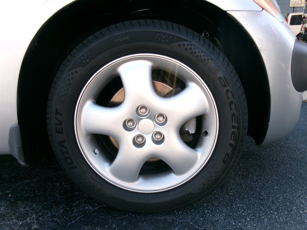 Used 2001 Chrysler PT Cruiser FWD image 40