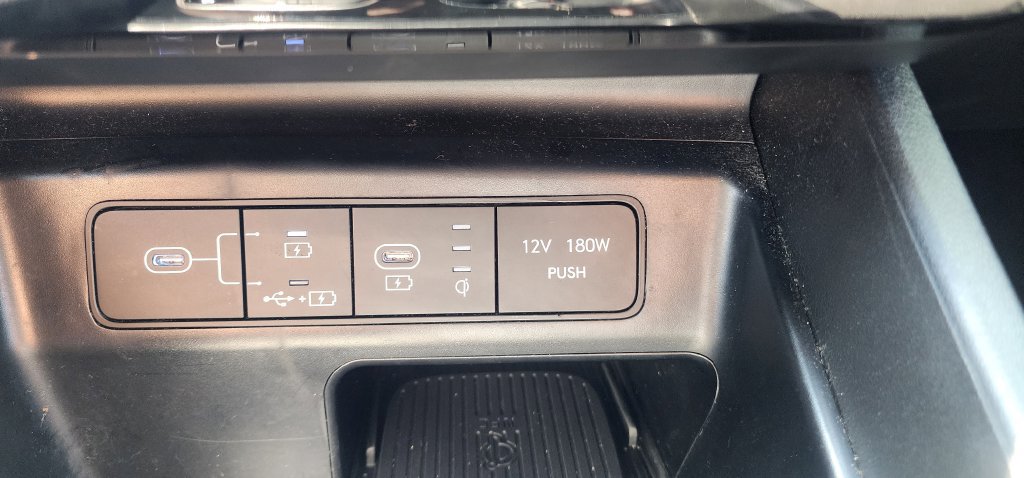 Used 2025 Hyundai Tucson SEL FWD image 33