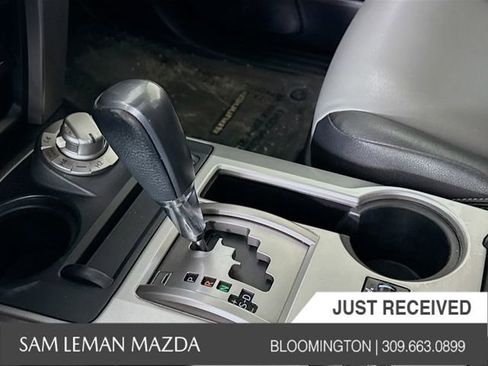 Used 2015 Toyota 4Runner SR5 Premium image 17