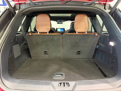 Used 2025 Lincoln Aviator Reserve w/ Equipment Group 201A AWD/4WD image 41