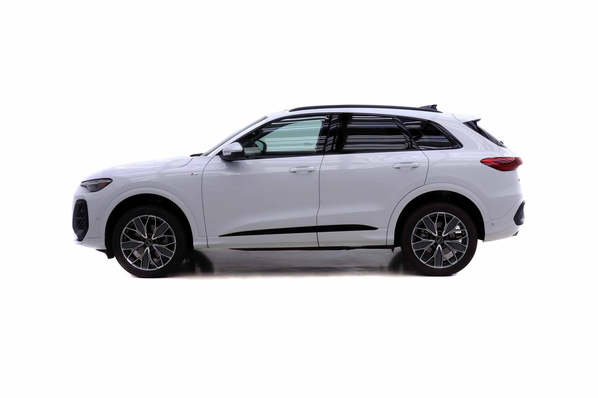 New 2026 Audi Q5 Premium Plus AWD/4WD image 3