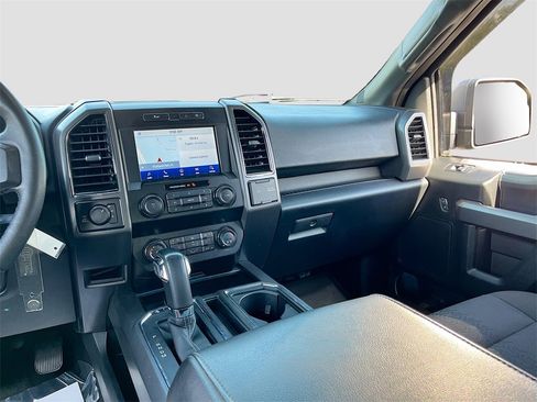 Used 2020 Ford F150 XLT w/ Equipment Group 302A Luxury image 22