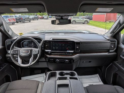 Used 2024 GMC Sierra 1500 Elevation AWD/4WD image 19