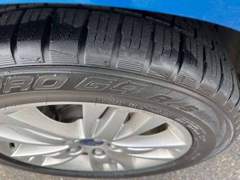 Used 2012 Ford Focus SEL FWD image 17