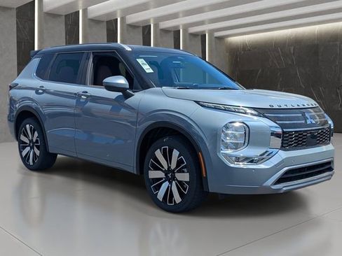 New 2026 Mitsubishi Outlander SEL FWD image 4
