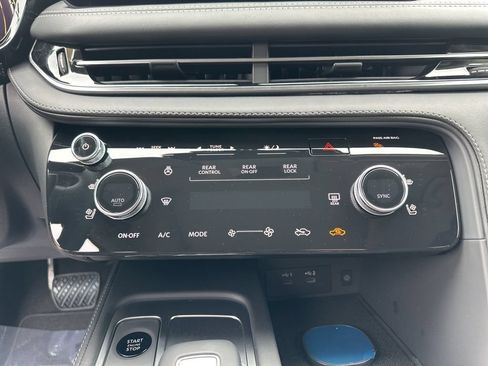 New 2027 INFINITI QX60 Luxe w/ Cargo Package AWD/4WD image 51