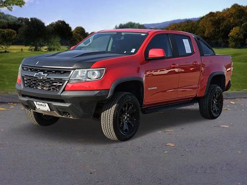 Used 2019 Chevrolet Colorado ZR2 w/ ZR2 Dusk Special Edition image 3